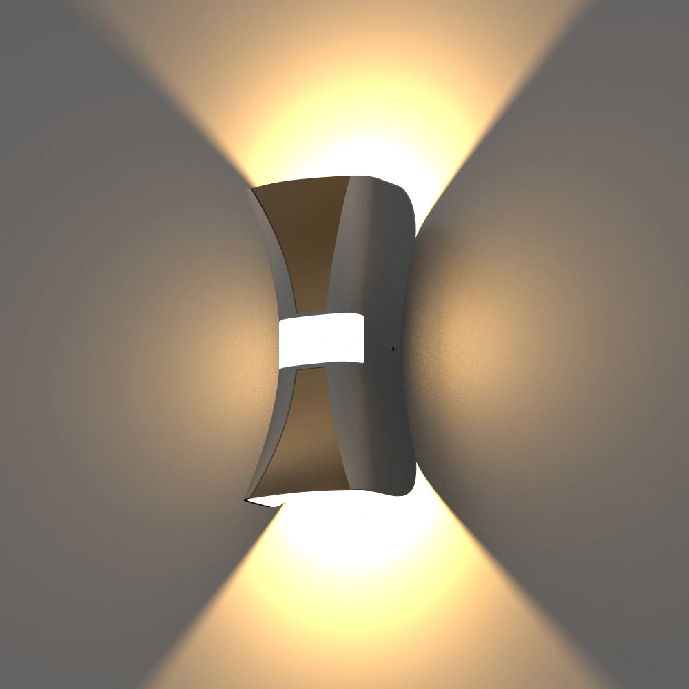 3 Sided Glow 12W Outdoor Wall Lantern SY-O9033