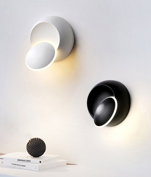 wall mounted bedside lamp